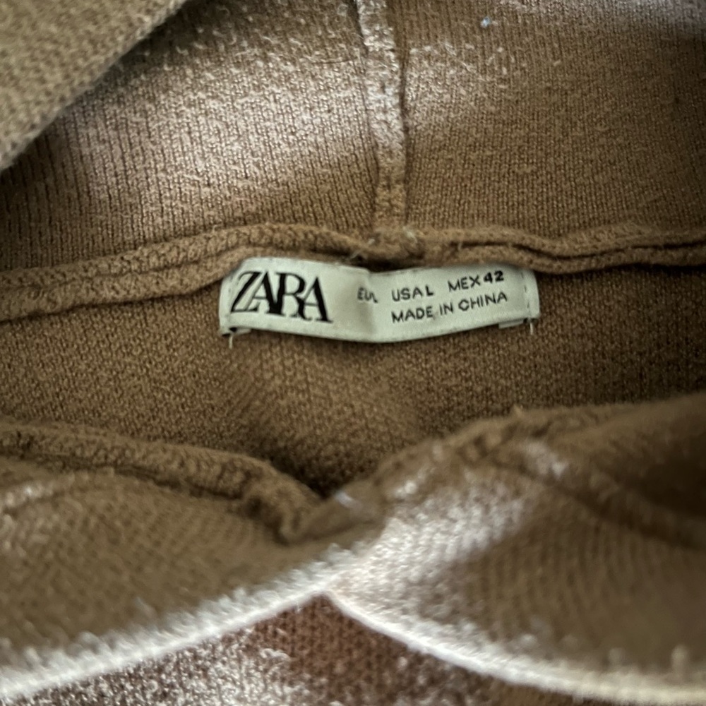ZARA Sweater - Picture 2 of 3
